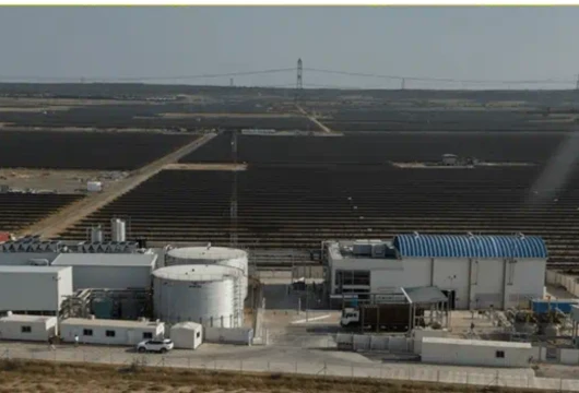 Adani Unveils India’s First Off-Grid Green Hydrogen Plant