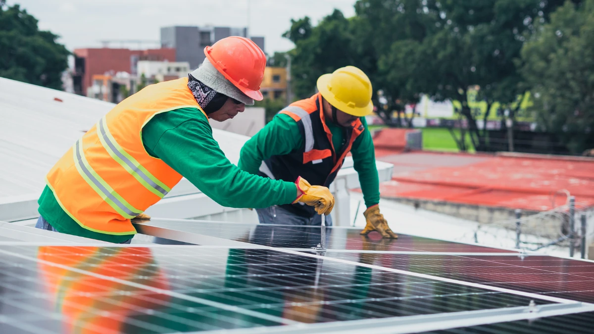 India's Commercial Solar Market Records Its Fastest Growth Quarter as Policy Deadlines Drive a Commissioning Rush